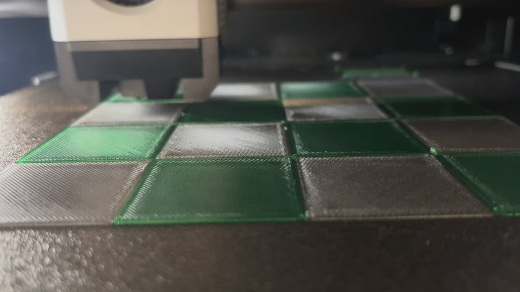Ajedrez de Diseño PETCiclo - Edición Reciclada "Limón Soda" | Fabricación a Pedido